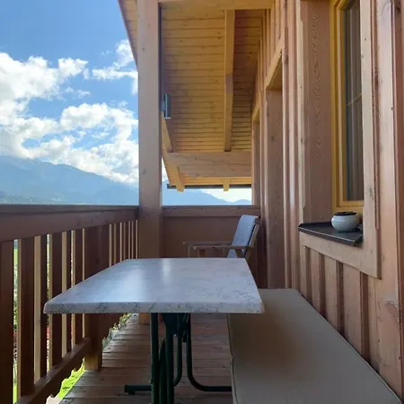 La Montana - & Hiking Apartment *