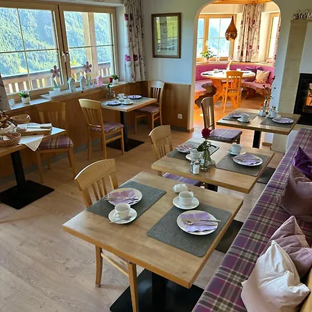 La Montana - & Hiking Apartment