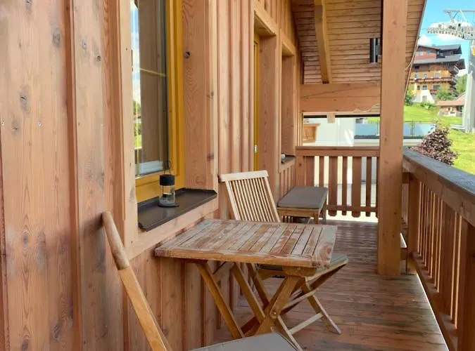 La Montana & Hiking 슈라드밍