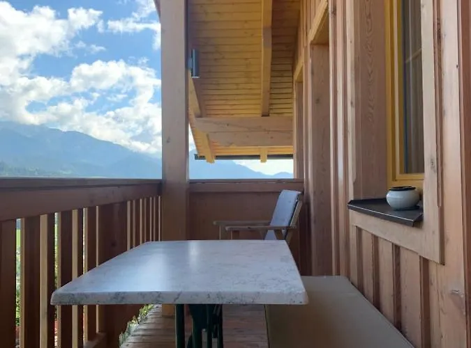 La Montana & Hiking Apartment *