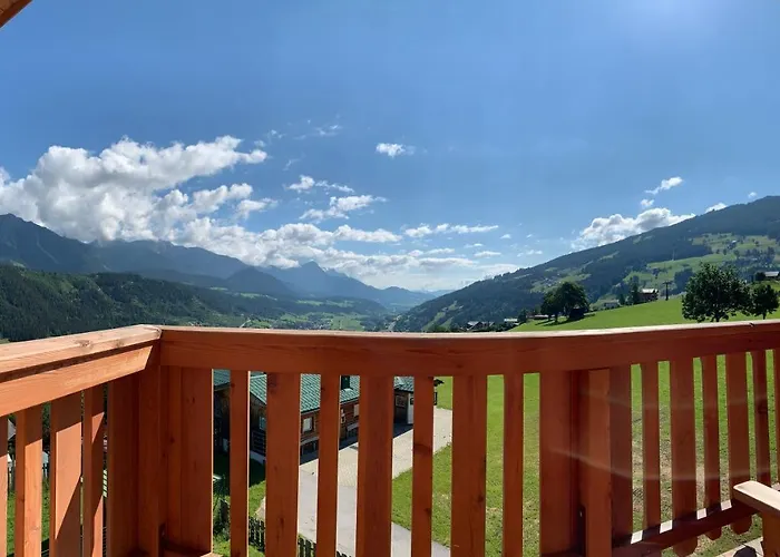 Apartment La Montana & Hiking *