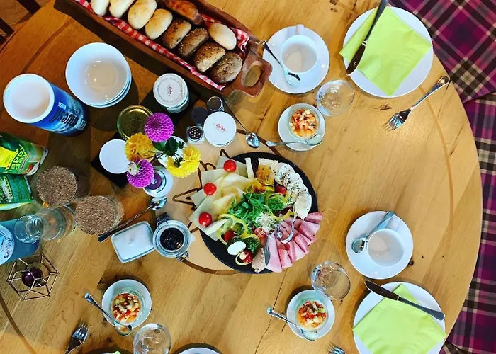 Apartment La Montana & Hiking