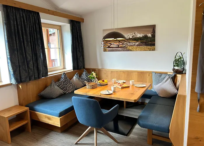 La Montana & Hiking Apartment