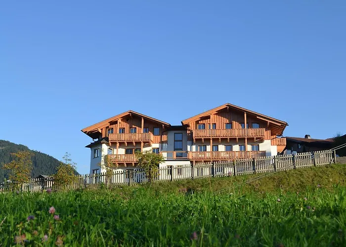 Apartment La Montana & Hiking *