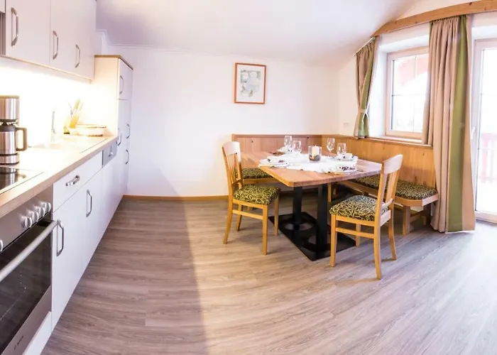 Apartment La Montana & Hiking